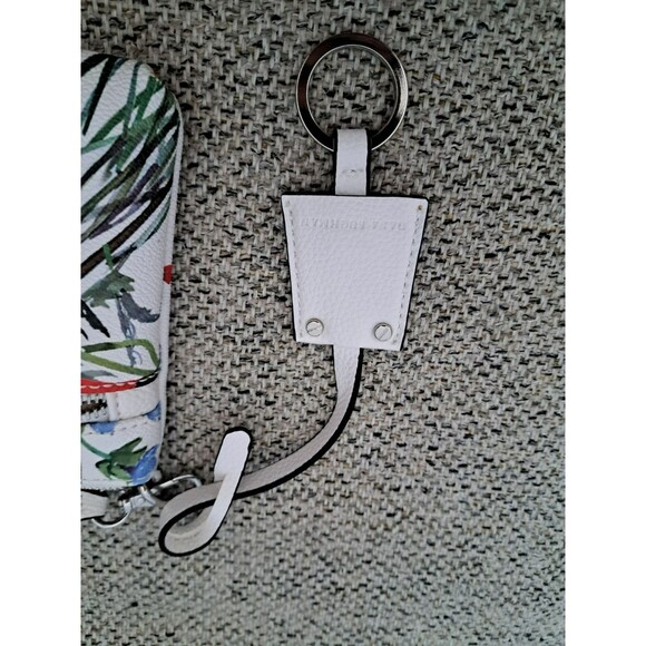 Dana Buchman White Red Floral HOBO BAG New - Picture 3 of 3